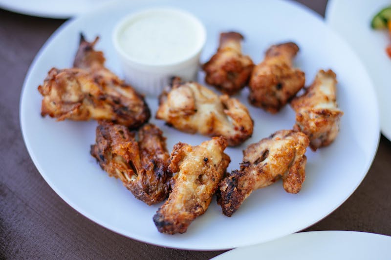 Boneless wings 25% off promotion East coast wings